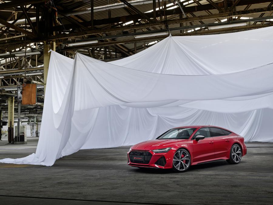  Audi RS7 Sportback 2019 года  (WW) (фото 2 из 80)